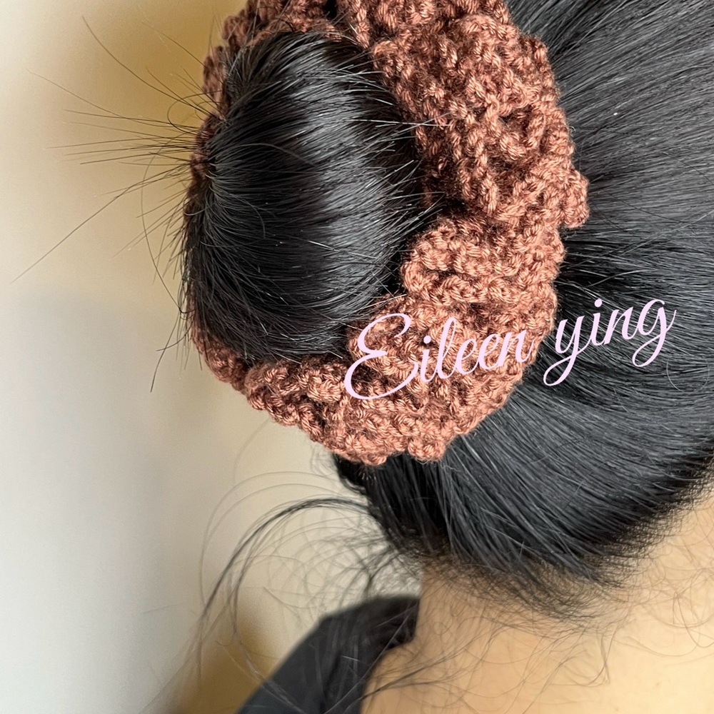 hand crocheted scrunchie - Picture 2 of 4